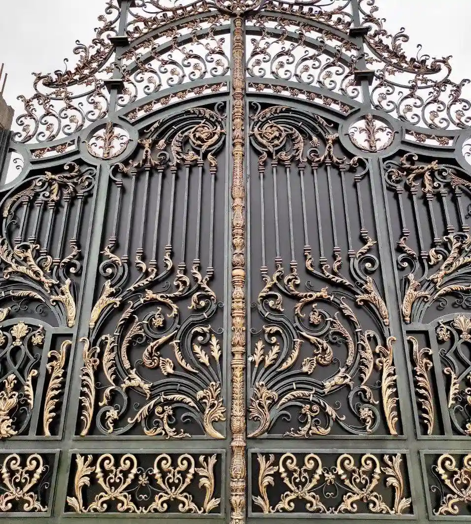 نحوه تعویض درب الیزه فرفورژه قدیمی با طرح های جدید