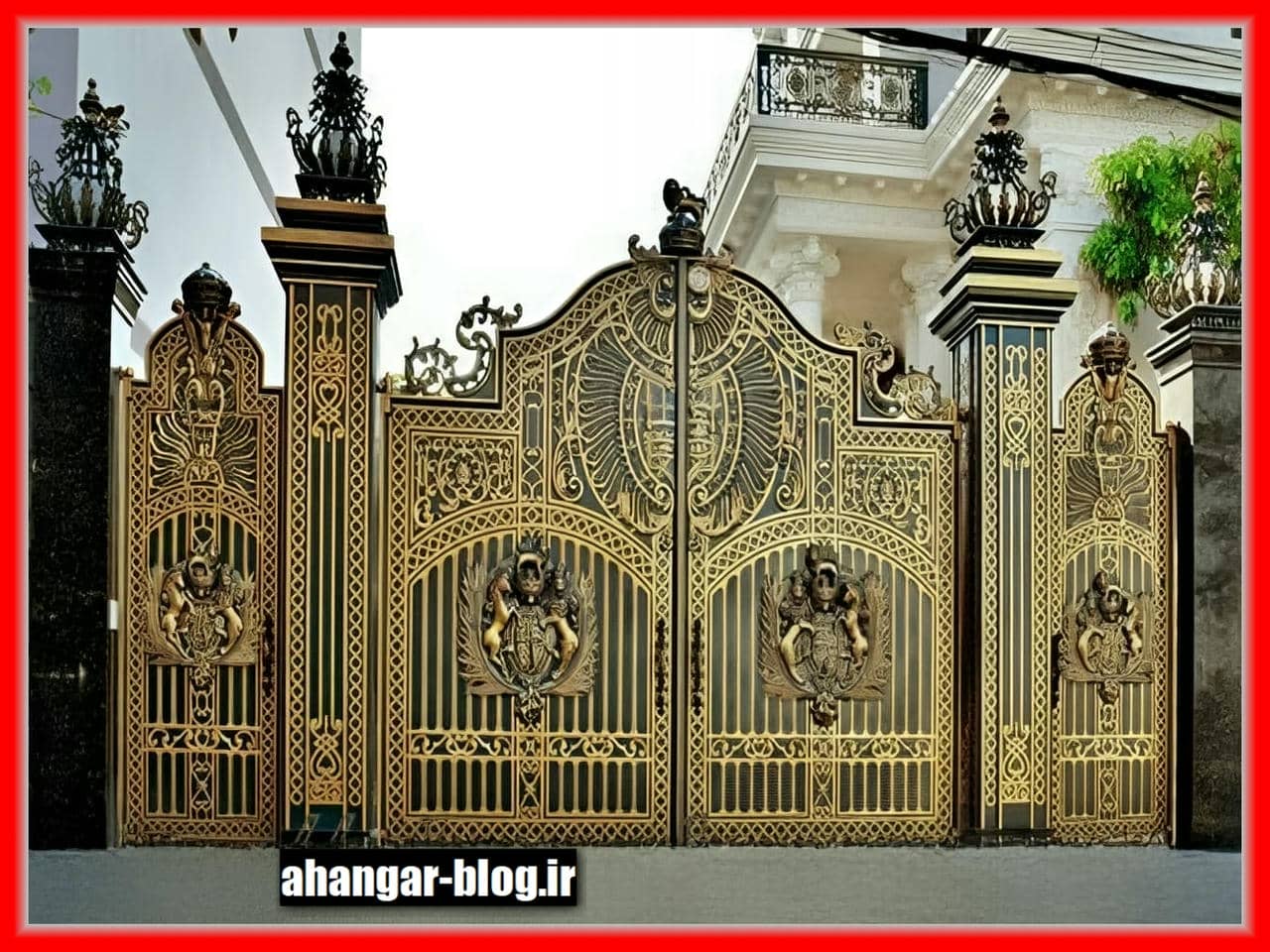 درب ورودی خانه ویلایی