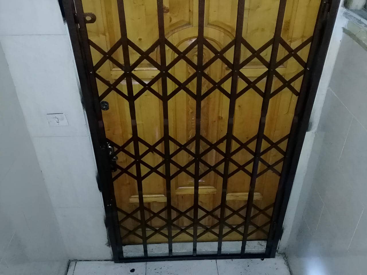خرید درب آکاردئونی فلزی آپارتمان با قیمت مناسب