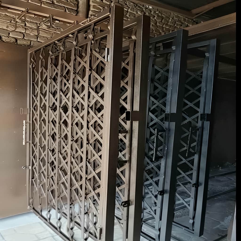 فروش درب آکاردئونی ضدسرقت تمام‌گل در مریوان