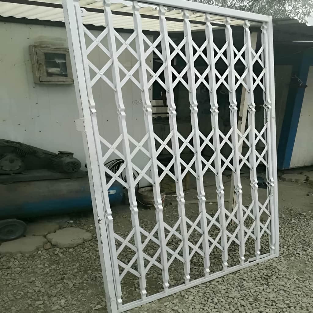 قیمت درب آکاردئونی ضدسرقت سهگل در رشت