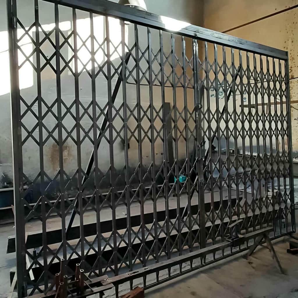 درب آکاردئونی ضدسرقت در بیرجند