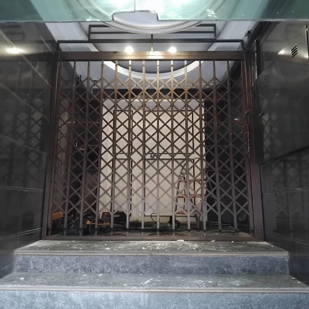 درب آکاردئونی ضدسرقت در پرند