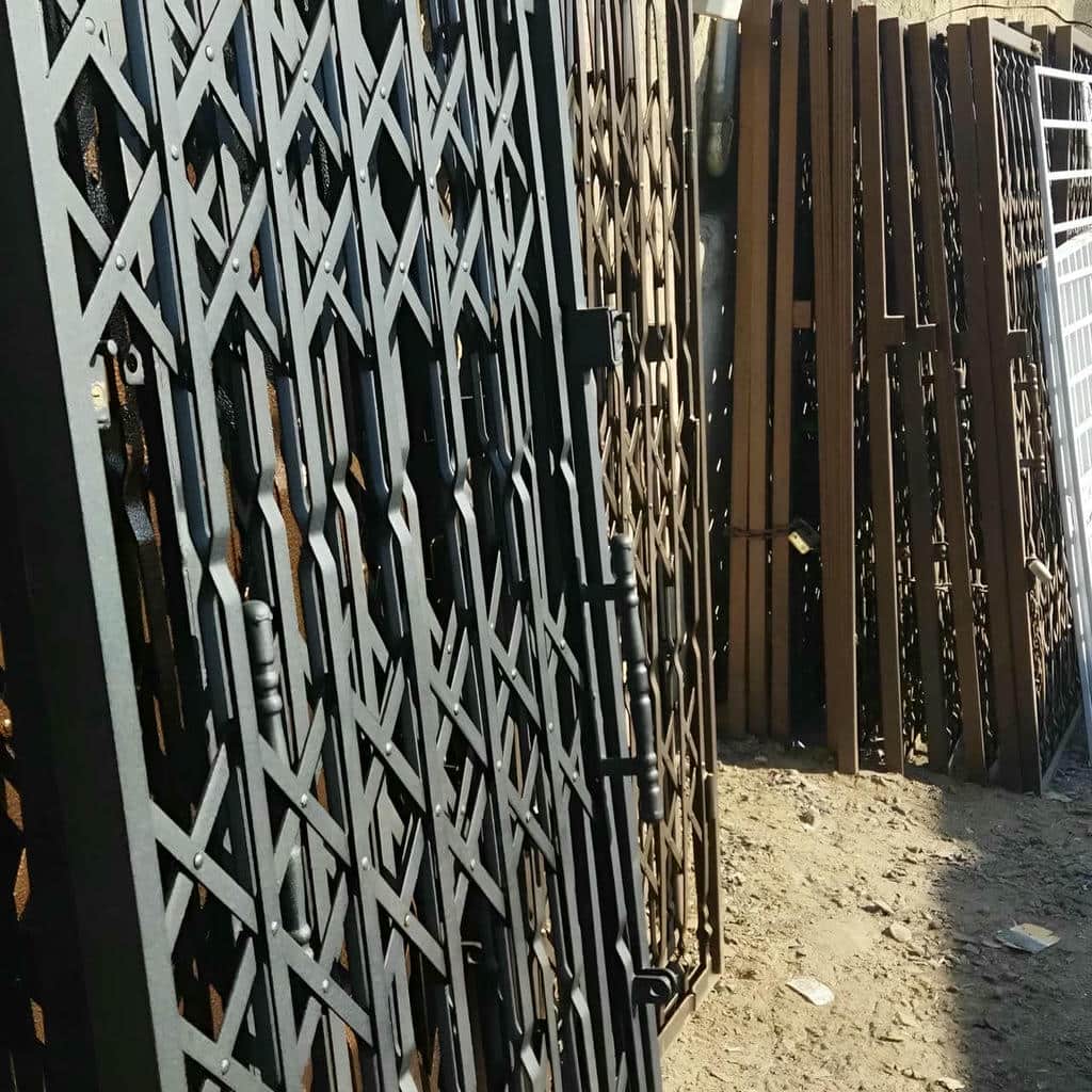 درب آکاردئونی ضدسرقت در بندر دیلم