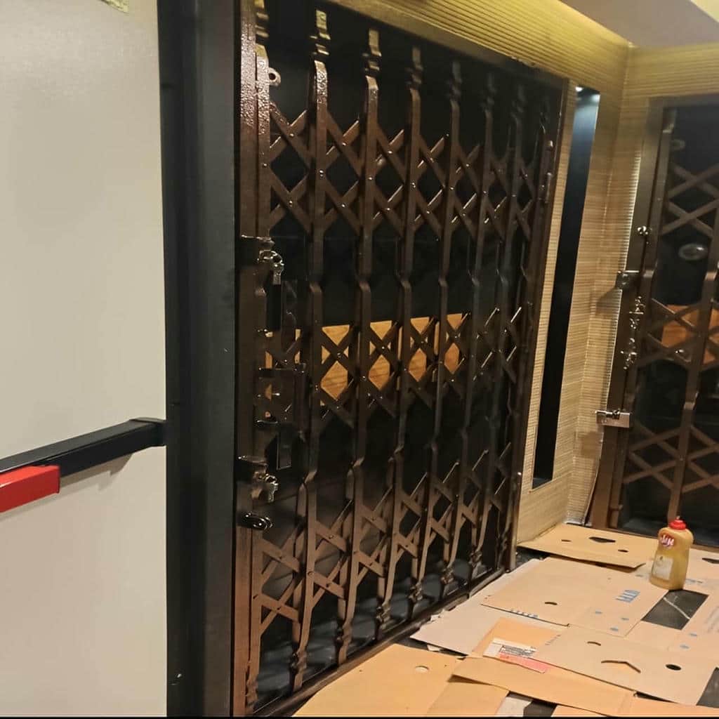 درب آکاردئونی ضدسرقت در رشت