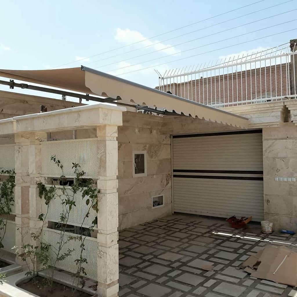سایبان برقی ضد آفتاب در بومهن