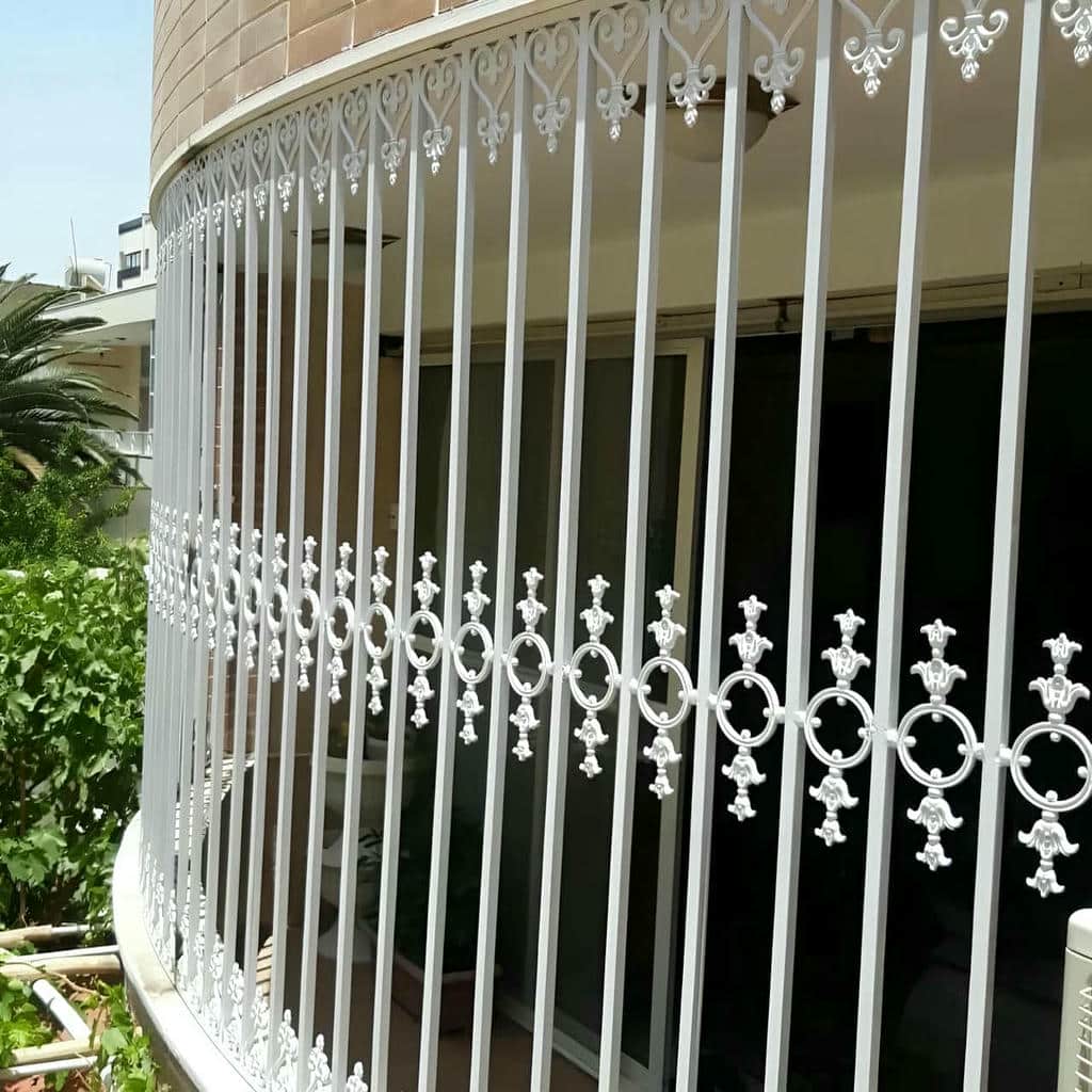 حفاظ پنجره در مریوان
