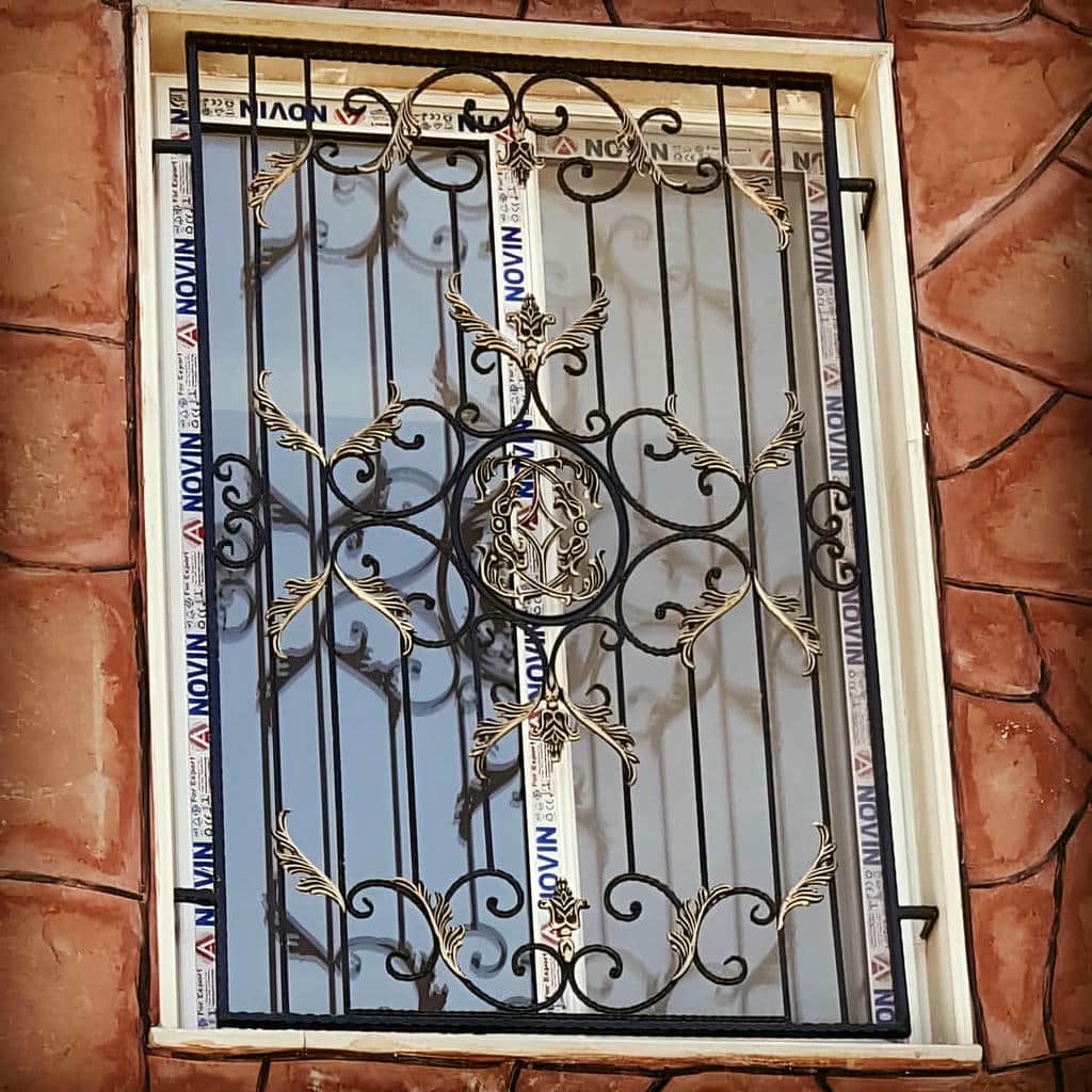 نصب حفاظ پنجره لوکس در شیراز