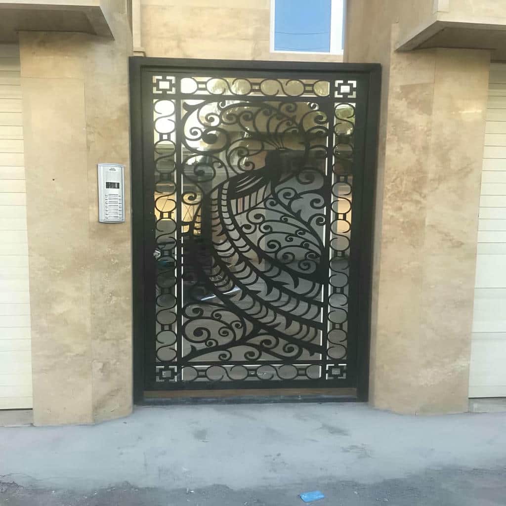 خرید درب حیاط ویلایی فرفورژه کلاسیک در دماوند