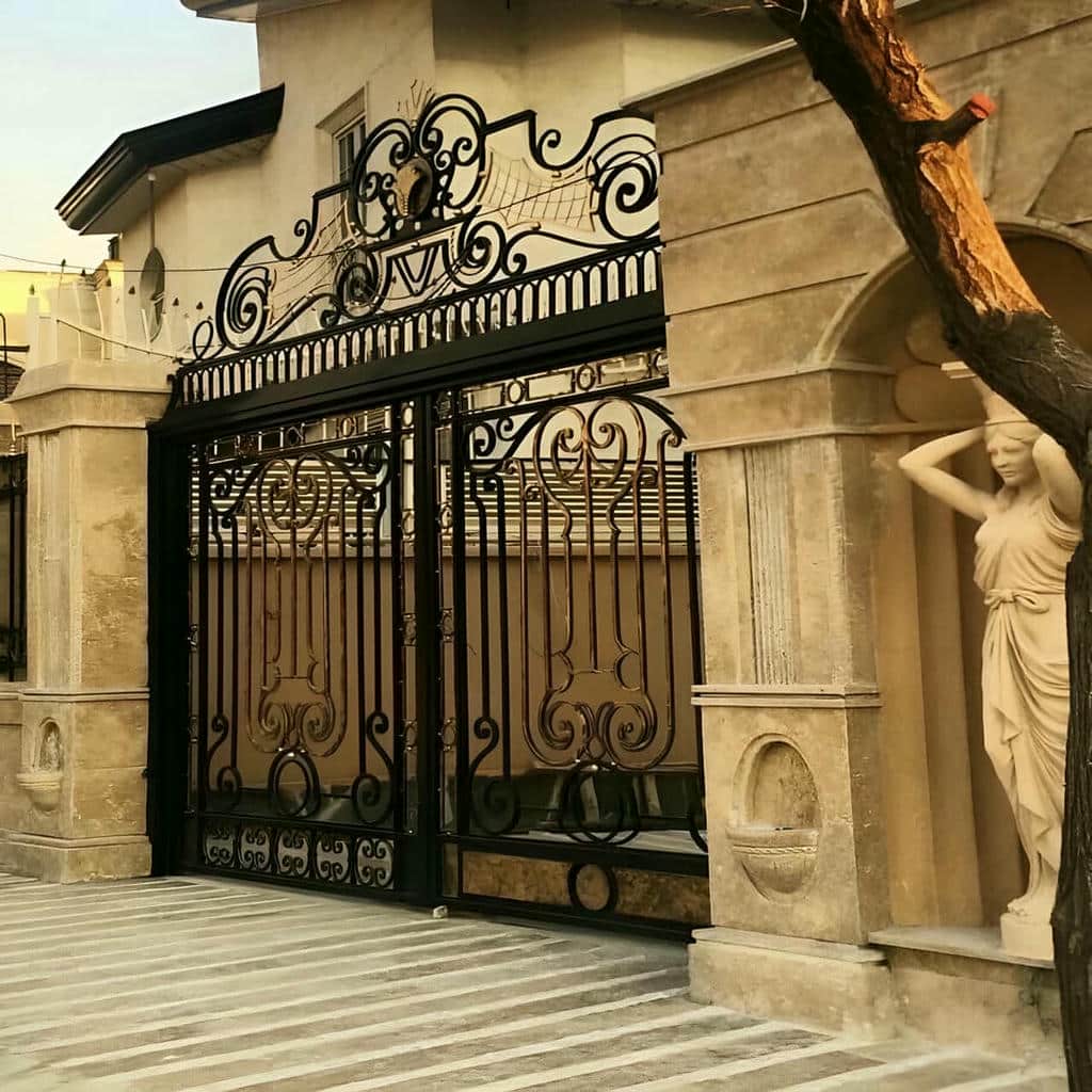 قیمت درب حیاط ویلایی مدرن در لواسان
