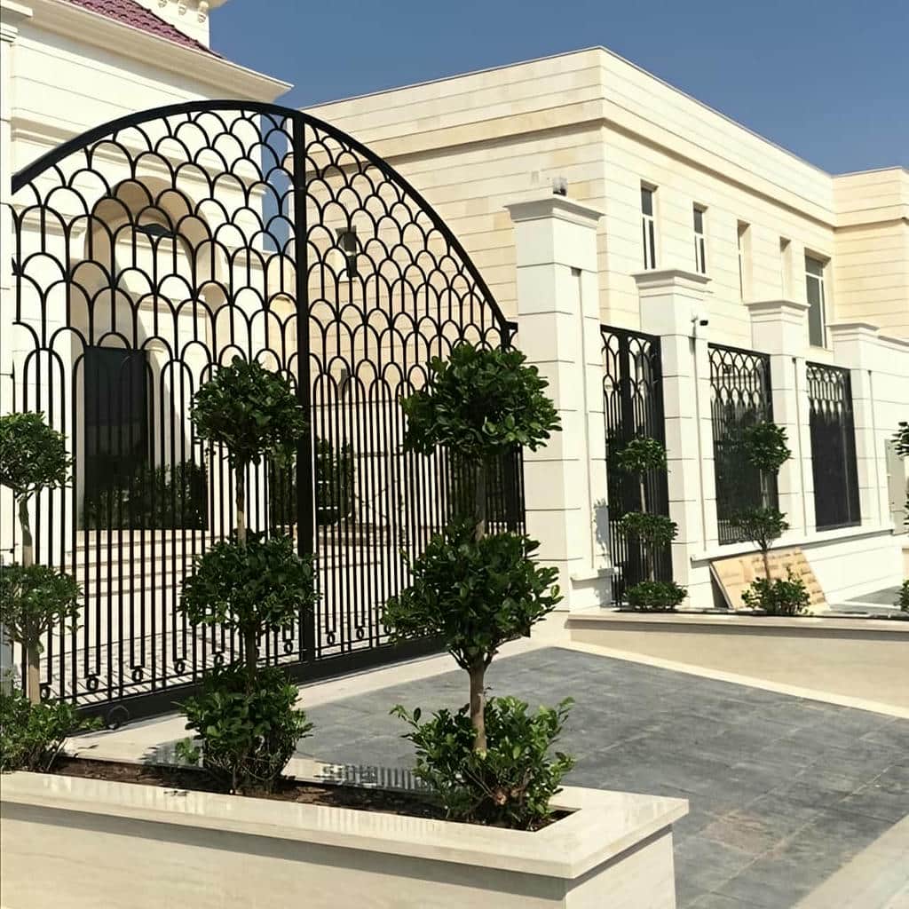 درب حیاط ویلایی در کیش