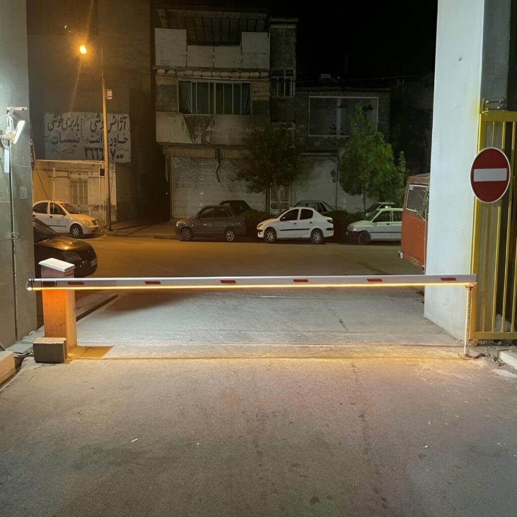 نصب راهبند پارکینگ با فتوسل و سنسور ایمنی نصب راهبند پارکینگ با فتوسل و سنسور ایمنی