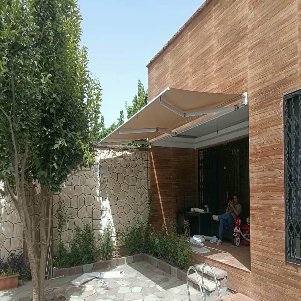 سایبان برقی تراس و بالکن با مسیر بازشو بدون گیر