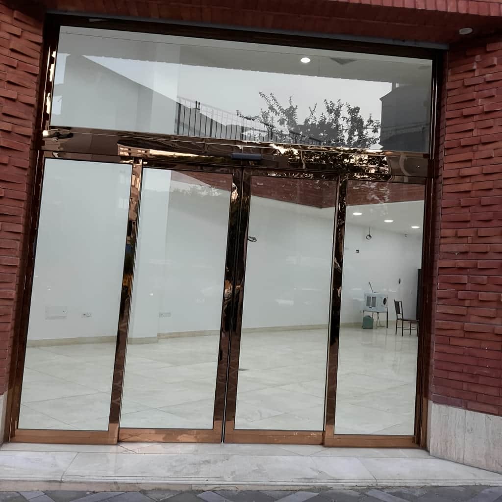 نصب درب شیشه ای اتوماتیک با موتور کم صدا نصب درب شیشه ای اتوماتیک با موتور کم صدا