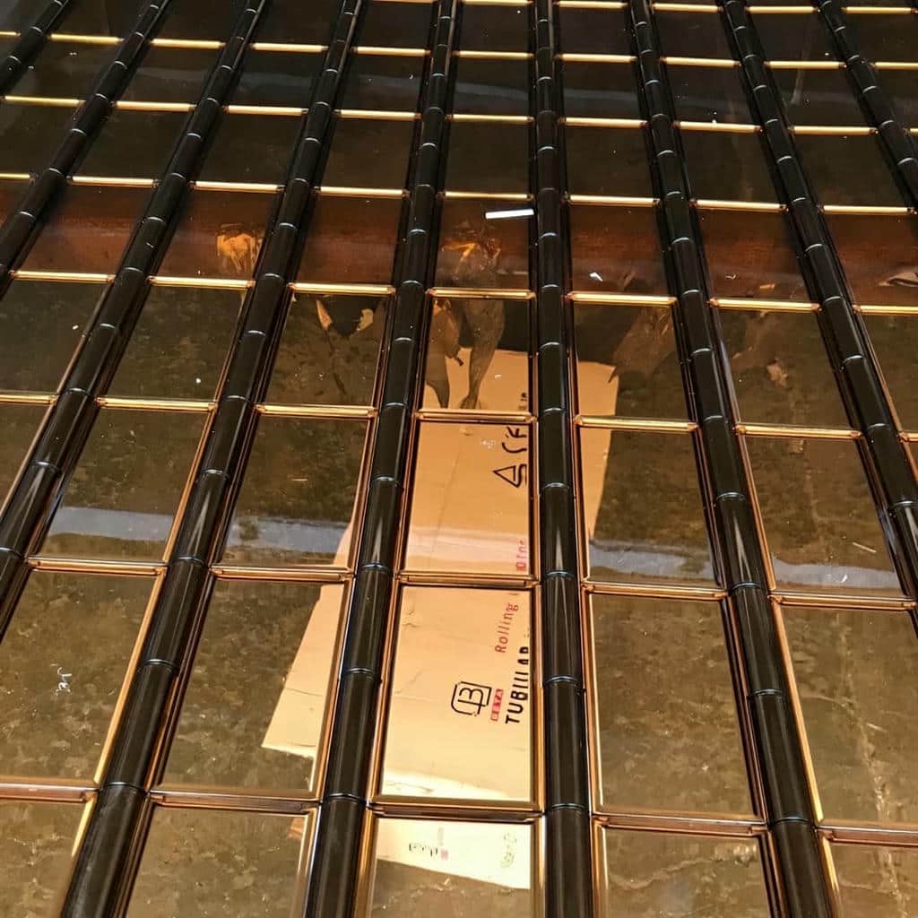 کرکره برقی ویترین فروشگاه با قفل امنیتی تکمیلی