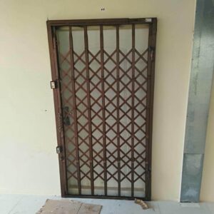 9 مدل درب آکاردئونی طرح دار لوزی
