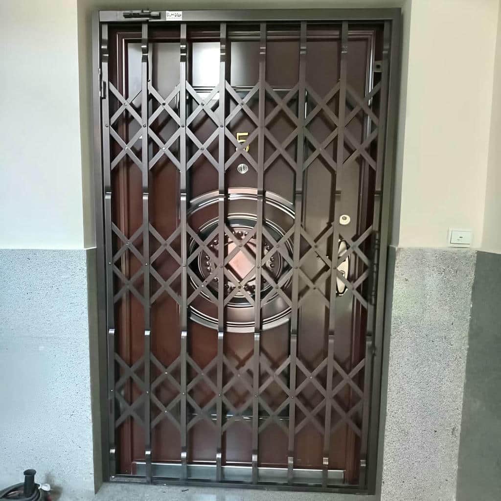 ساخت درب آکاردئونی طلایی سلطنتی دوطرفه