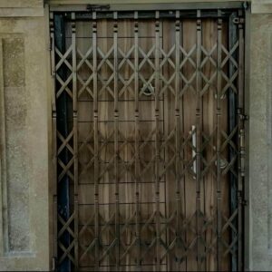 8 نمونه درب آکاردئونی ضد سرقت آپارتمان