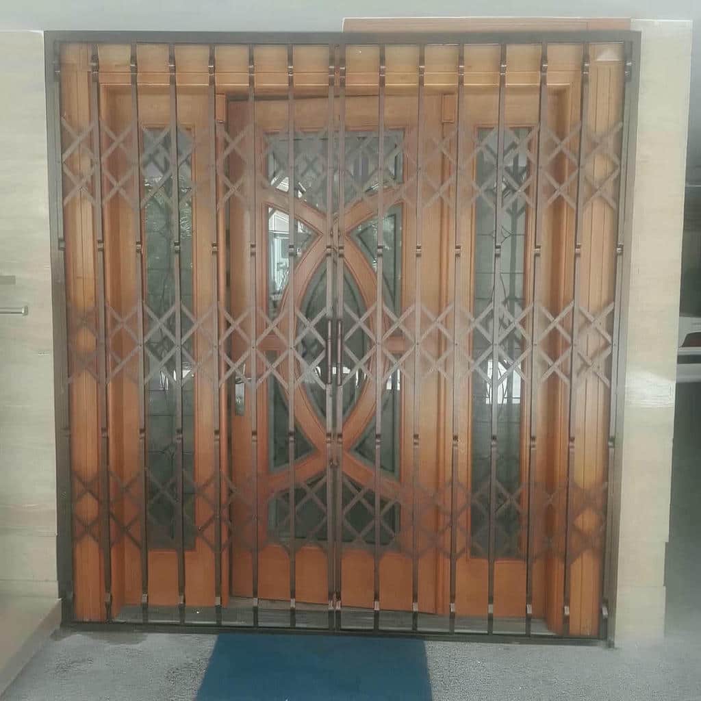 مقایسه حفاظ آکاردئونی لوزی تسمه پهن ساده و دو جداره
