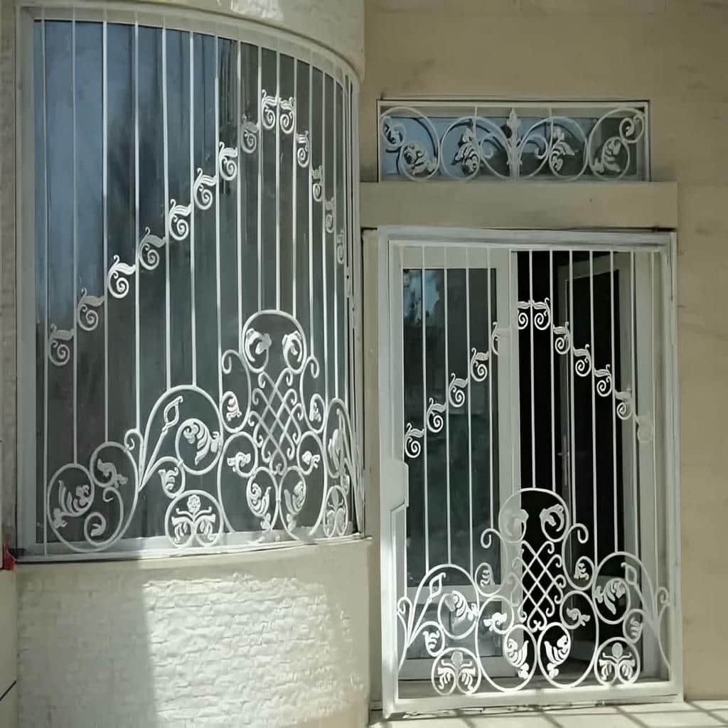 12 طرح حفاظ پنجره طرح دار لیزری