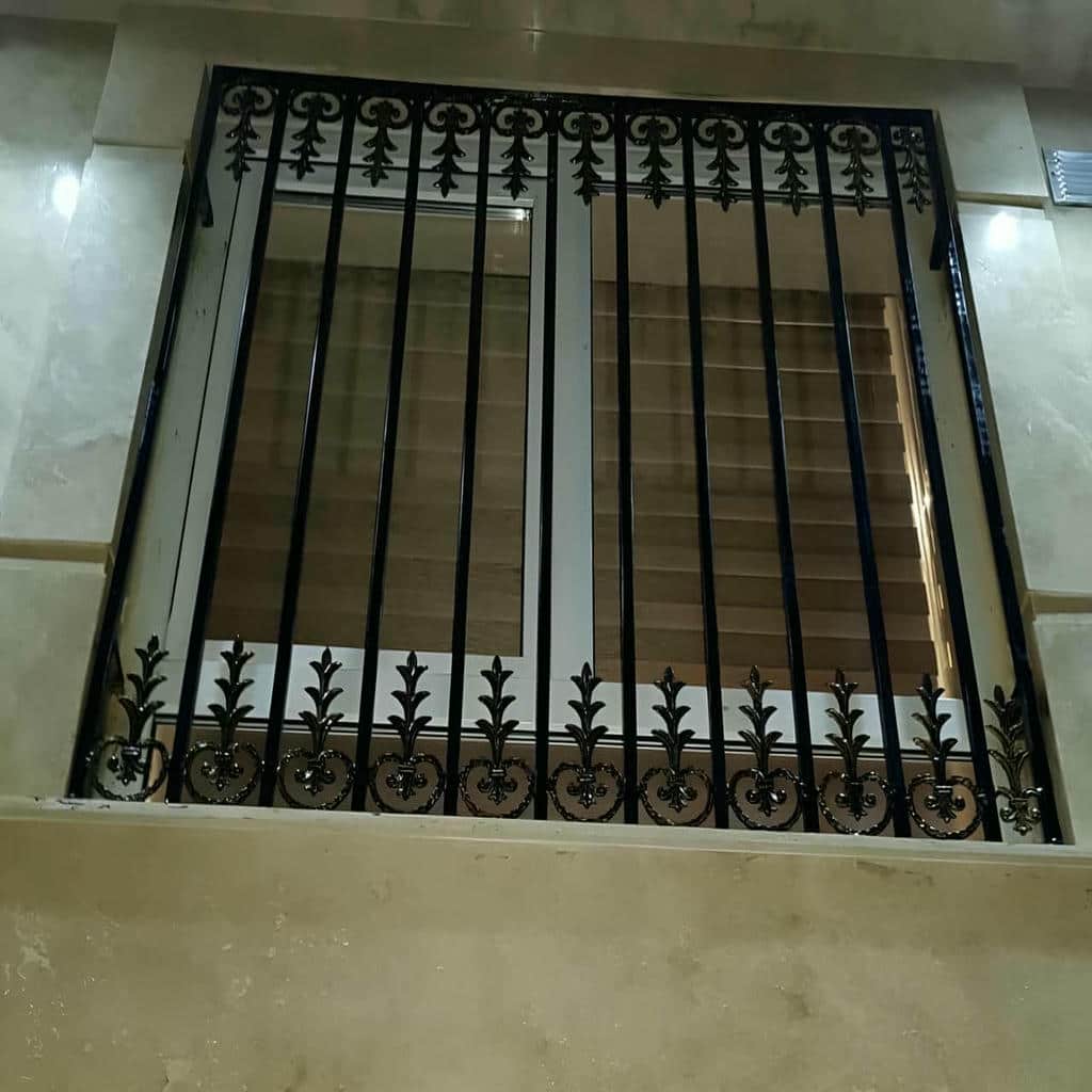 11 مدل حفاظ پنجره فرفورژه گل نرده