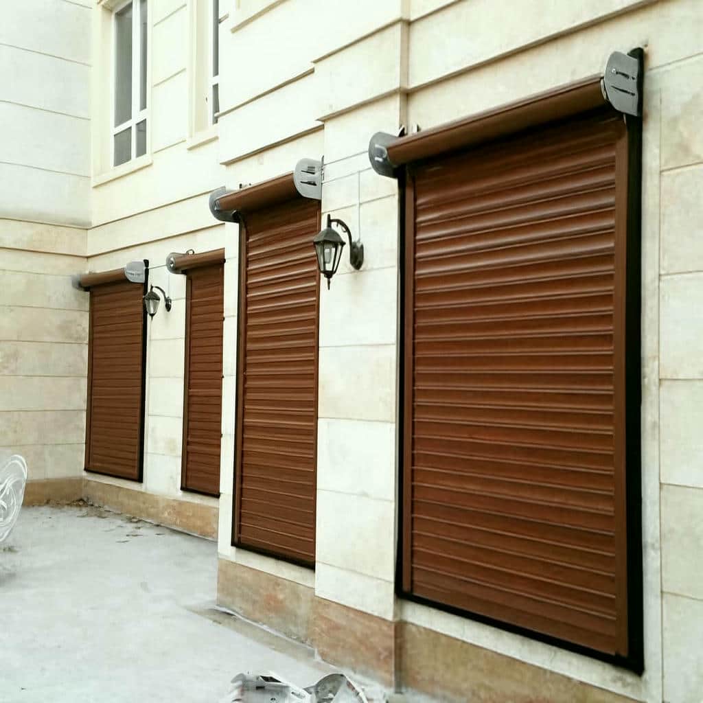 قیمت کرکره برقی پنجره امنیتی با مقایسه تیغه و موتور