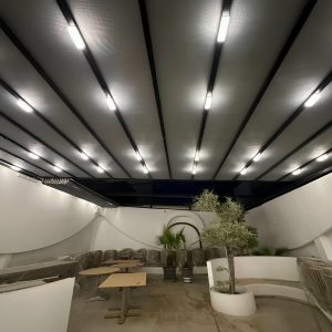 سایبان دوطرفه فضای باز