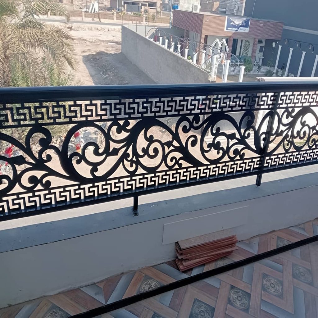 حفاظ بالکن طراحی امروزی