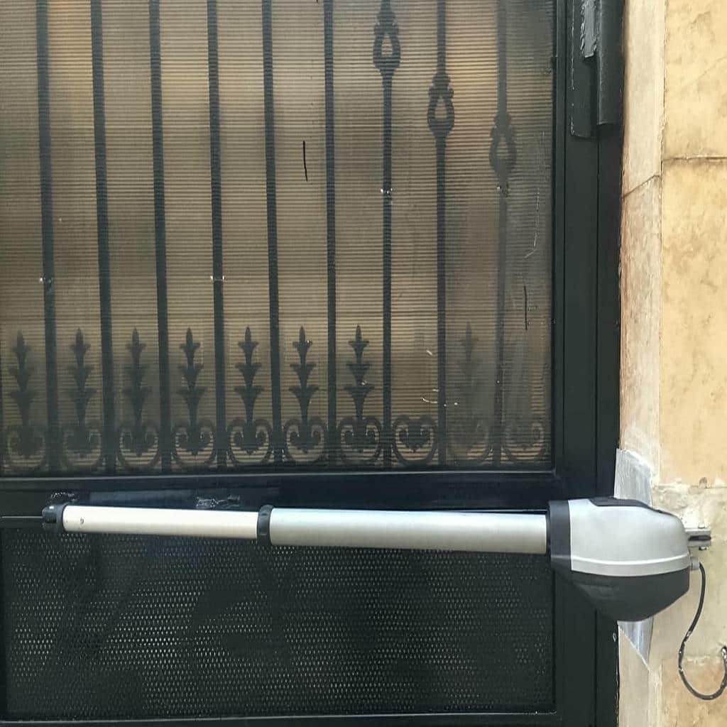 جک هیدرولیک با متریال مقاوم