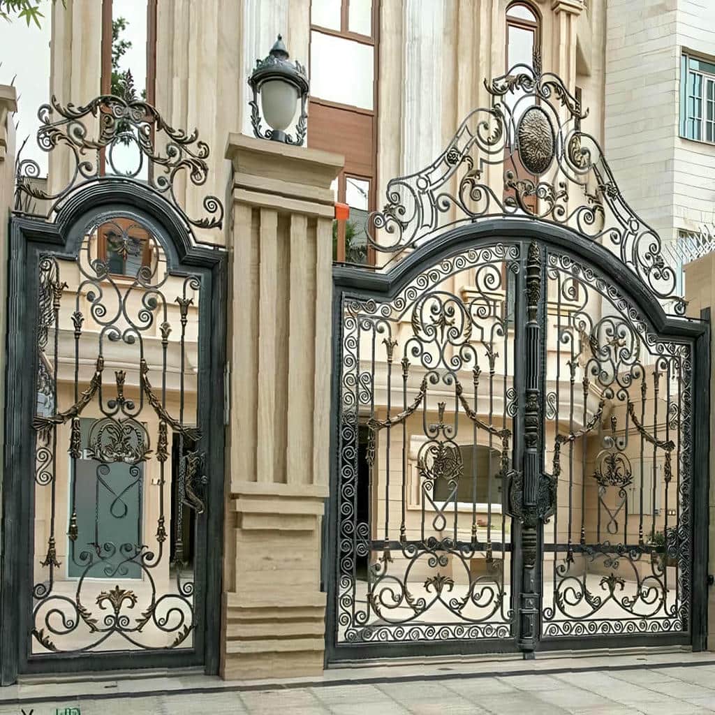 درب شهرکی فلزی با طراحی ورودی