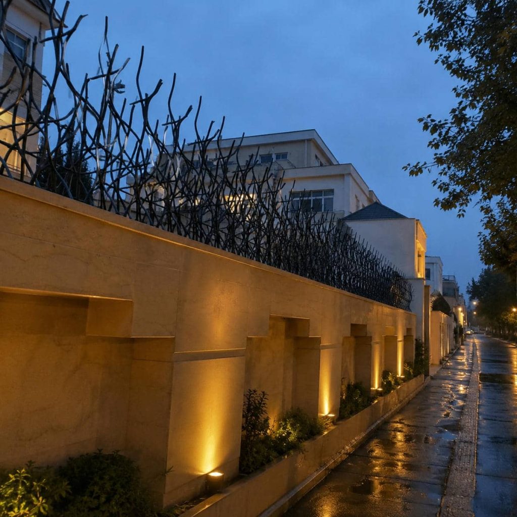 نرده دیوار حیاط برای دهانه بزرگ