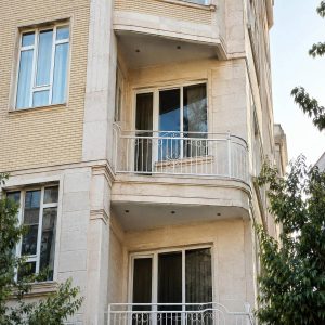 نرده چوبی راه پله طبیعی