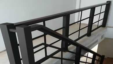 نرده راه پله آهنی در ورودی مجتمع استان فارس